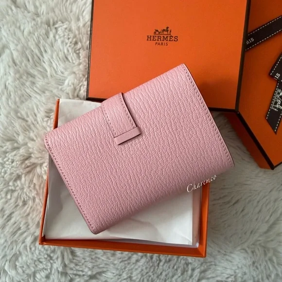 Brand New! 🩷 Hermes Bearn Wallet Sakura Pink chèvre leather PHW, stamp G (2026) - Picture 2 of 7